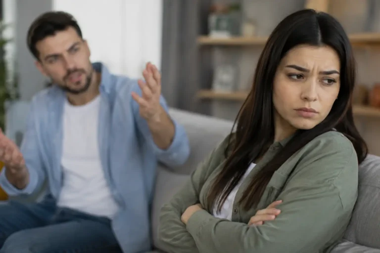 Toksyczny partner: 12 sygnałów, że jesteś w relacji, która Ci szkodzi